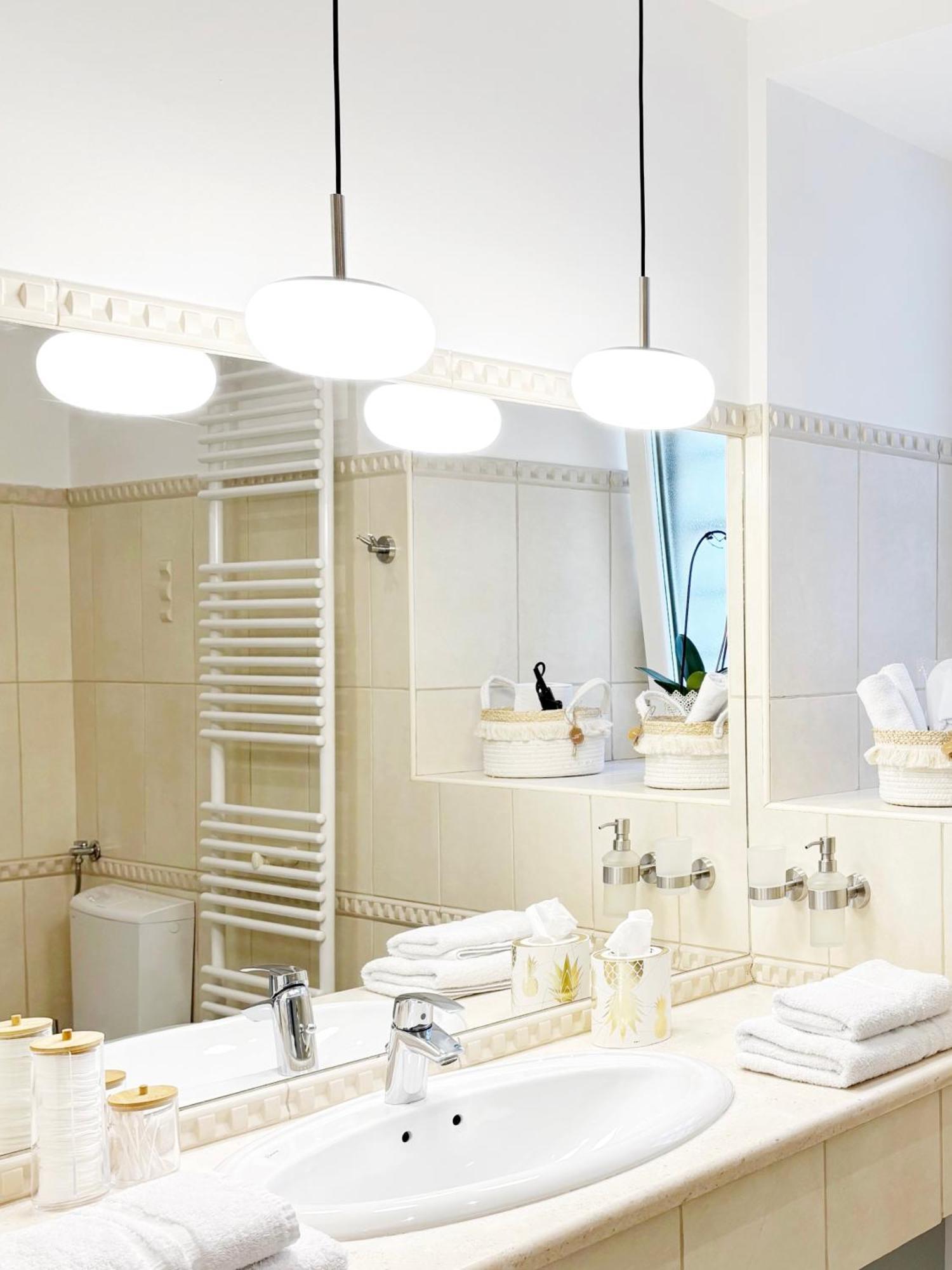 רייקה Calafati Apartment With Free Private Parking מראה חיצוני תמונה